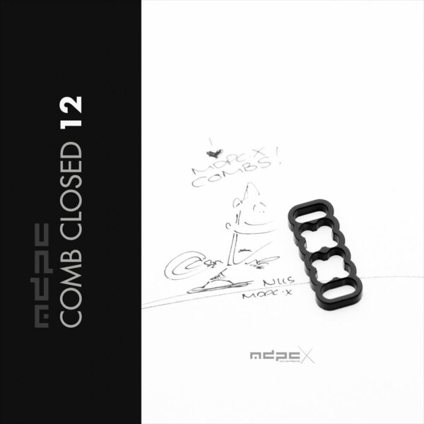 KÁBELFÉSŰ FEKETE ZÁRT 12