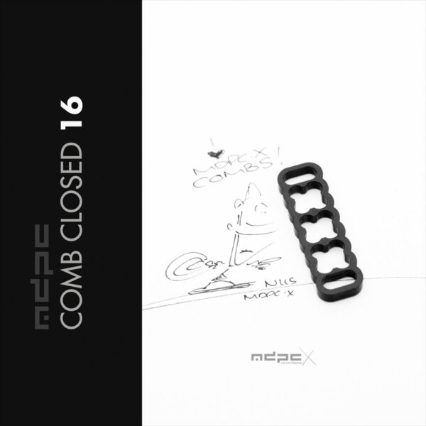 KÁBELFÉSŰ FEKETE ZÁRT 16