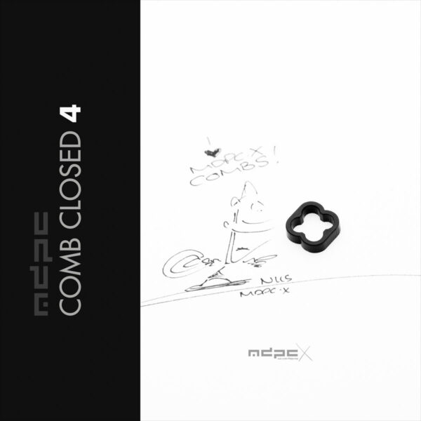 KÁBELFÉSŰ FEKETE ZÁRT 4