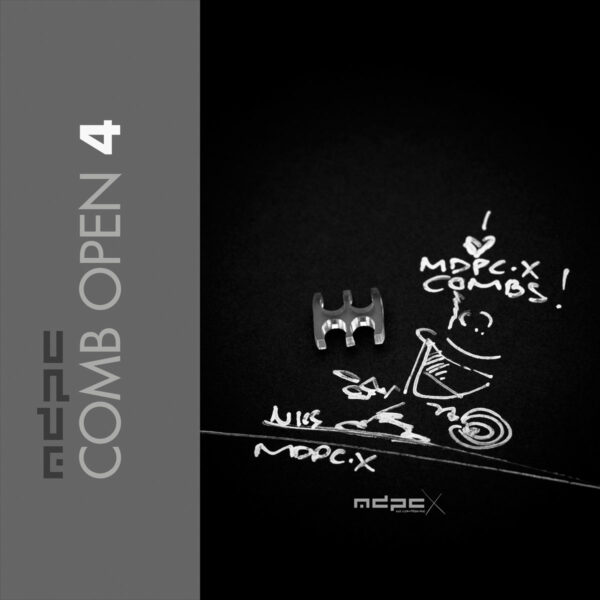 KÁBELFÉSŰ ÁTLÁTSZÓ NYITOTT 4